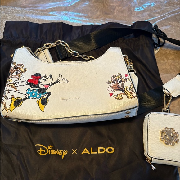 ALDO X DISNEY - Picture 3 of 3